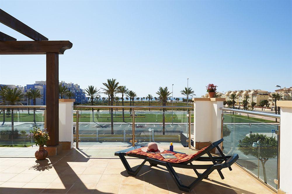 Pierre & Vacances Almeria Рокетас де Мар Екстериор снимка